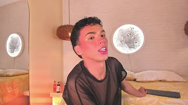 Seab trooy online show from January 13, 1:31 am