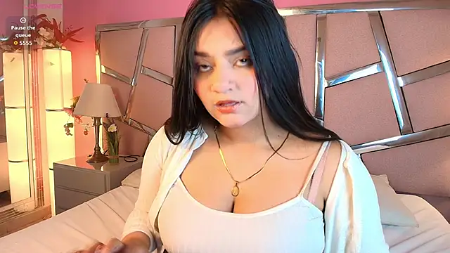 Nicollevsconttei online show from January 17, 3:15 pm