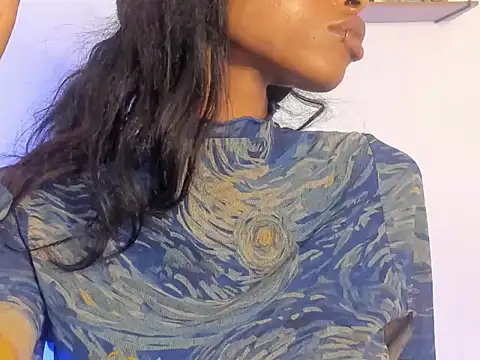 aprille15 online show from April 5, 9:43 pm