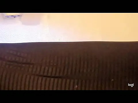 aprille15 online show from February 23, 4:18 pm