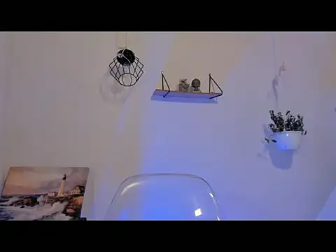 aprille15 online show from March 13, 9:20 pm