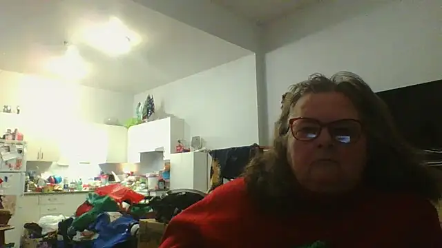 TiguhguhrsRose online show from December 2, 2:01 am