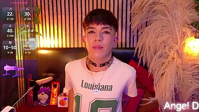 Angeldust19 online show from March 21, 3:19 am