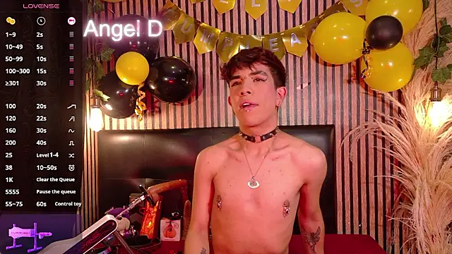 Angeldust19 online show from March 6, 1:44 am