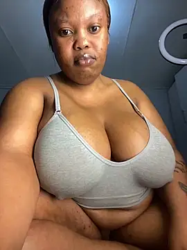 Busty-Sweetheart online show from November 26, 9:48 pm