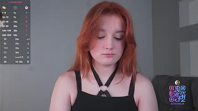 AmelieSeductress online show from November 24, 2:06 pm