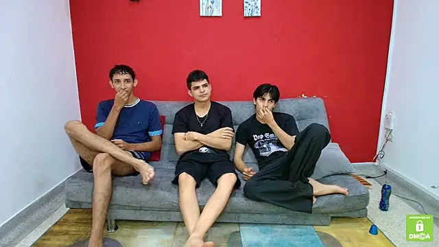 CHILLBICREWX online show from November 22, 10:19 pm