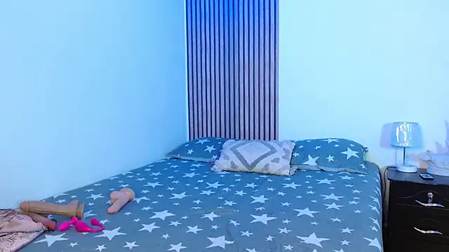 Aghata walker online show from November 25, 1:17 am