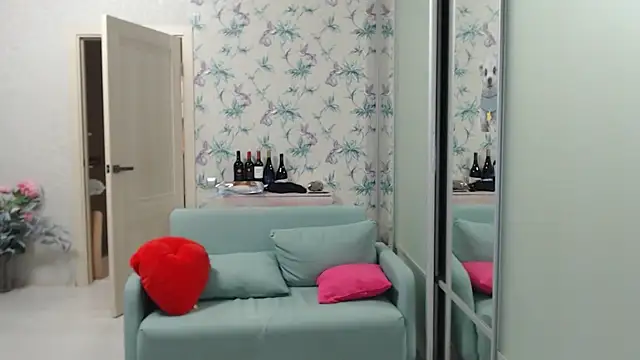 cappuchinno online show from December 19, 5:15 pm