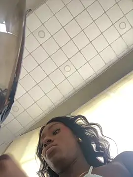 zyrastorm online show from December 19, 9:17 pm