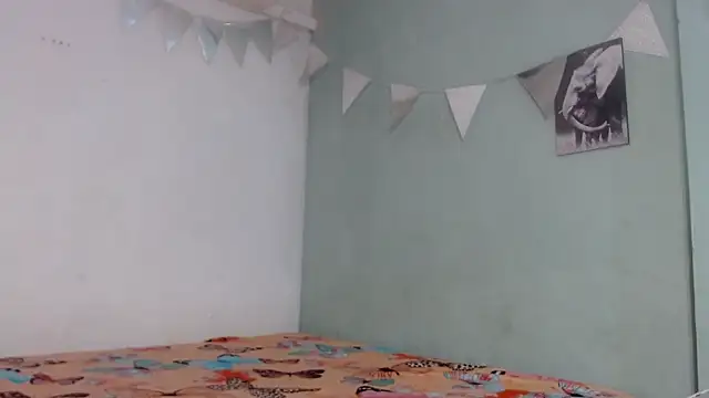 emma stone54 online show from December 1, 7:48 pm