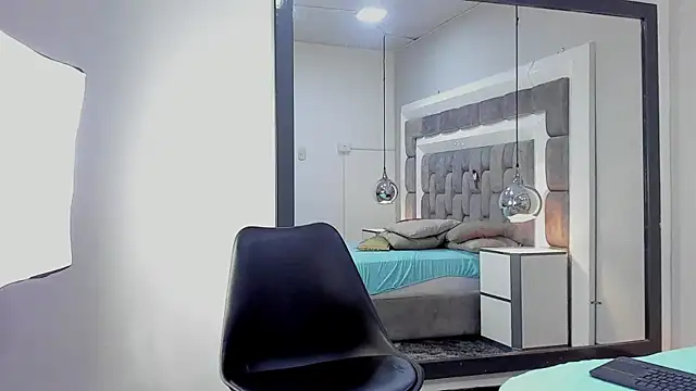 Ethan Greys online show from November 27, 4:13 am