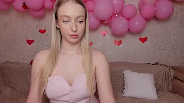 elldiana online show from February 17, 6:44 am