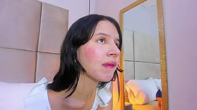 angelaG1 online show from November 22, 8:18 pm