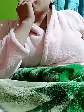 Rouse hot  online show from December 19, 2:26 am