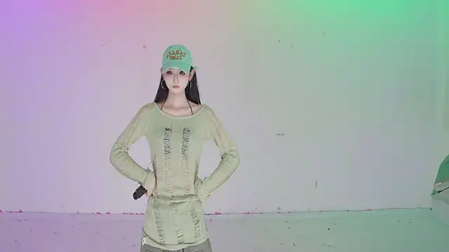 STY-0089 online show from March 27, 8:26 am