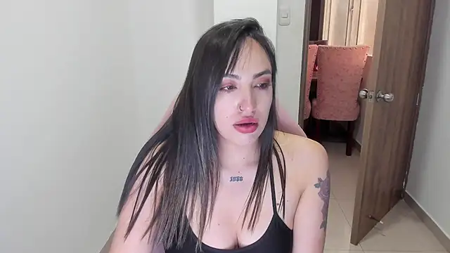 SOFIA SWEETT22 online show from April 16, 10:23 pm