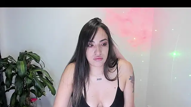 Snapshot of SOFIA_SWEETT22 chatting on July 9, 12:55 am SOFIA SWEETT22 online show from July 9, 12:55 am