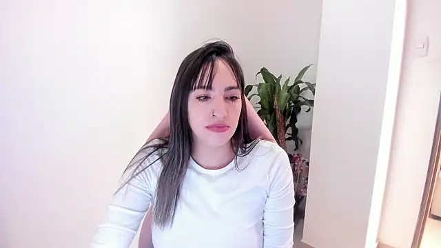 SOFIA SWEETT22 online show from March 31, 7:16 pm