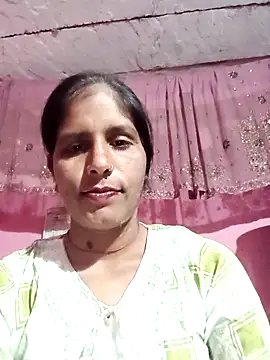 Snapshot of Pirvesh_singh chatting on February 25, 4:51 pm Pirvesh singh online show from February 25, 4:51 pm