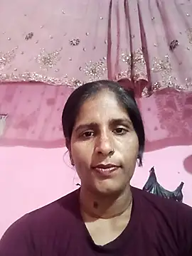 Snapshot of Pirvesh_singh chatting on February 13, 5:46 pm Pirvesh singh online show from February 13, 5:46 pm