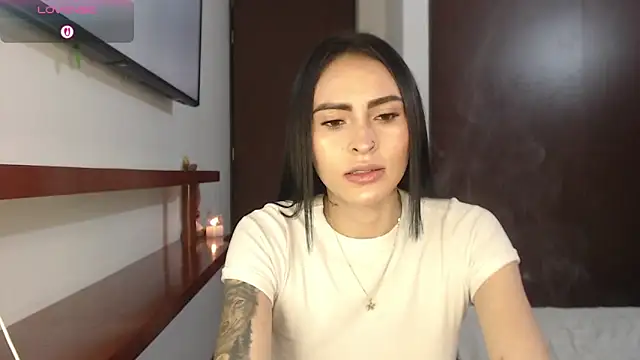 Linda  fiore online show from March 22, 5:10 am