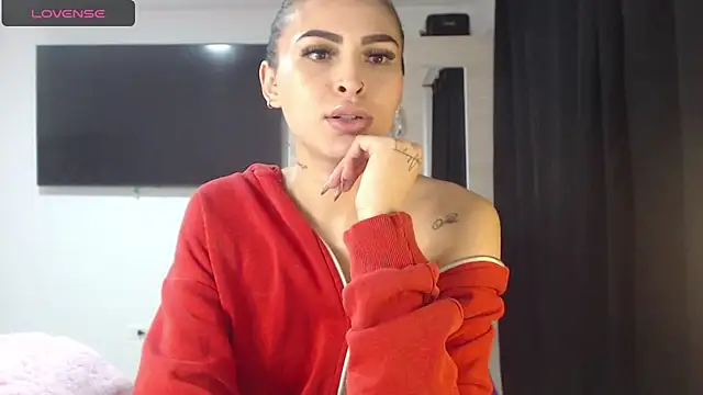 Linda  fiore online show from November 16, 4:28 am