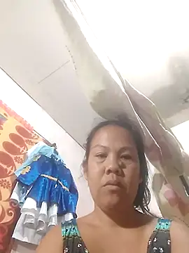 Milky juicycum online show from December 4, 6:29 pm