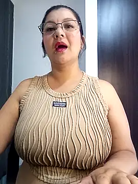 CelesteAlvarez1989 online show from March 22, 9:16 pm
