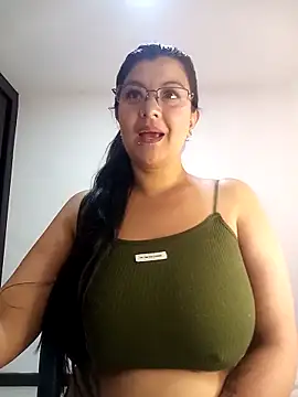 CelesteAlvarez1989 online show from April 21, 4:02 pm