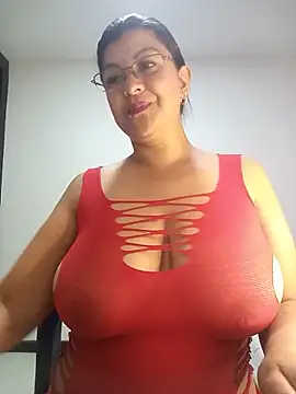 CelesteAlvarez1989 online show from May 15, 6:00 am