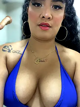 Snapshot of Zoe-star chatting on November 15, 12:14 am Zoe-star online show from November 15, 12:14 am