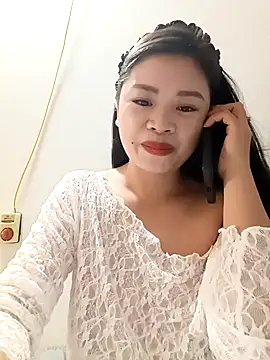 sara-xx online show from April 13, 2:37 am