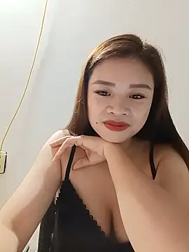 sara-xx online show from May 13, 1:56 am
