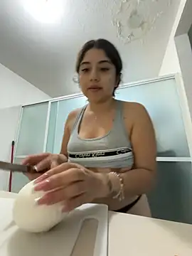 Snapshot of Monica17 chatting on July 14, 1:16 am Monica17 online show from July 14, 1:16 am