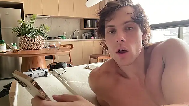alex islivee online show from May 14, 4:59 pm