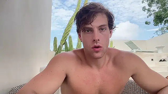 alex islivee online show from June 4, 10:03 pm