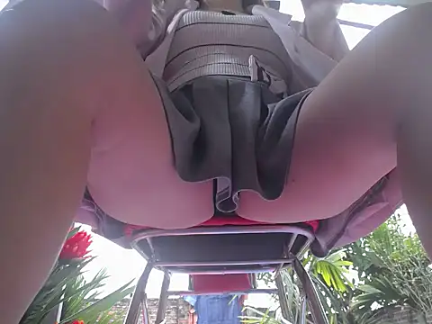 Amos Eva online show from February 13, 1:27 am