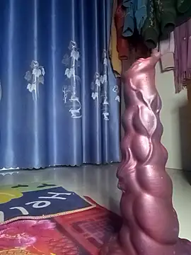 subeo-00 online show from February 5, 9:10 pm