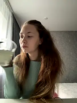 Holy Poly online show from December 4, 8:24 am