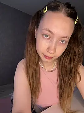 Holy Poly online show from April 14, 5:23 am