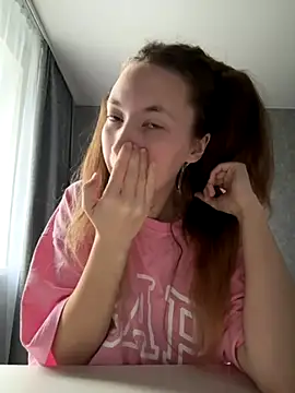 Holy Poly online show from December 5, 8:24 am