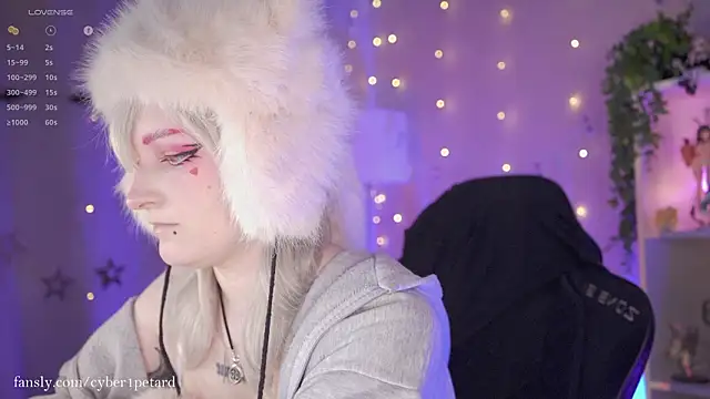 vronnier online show from February 14, 3:23 pm