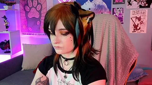 vronnier online show from April 14, 3:28 pm