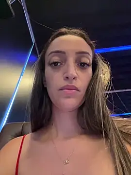 BelleRune online show from April 13, 8:24 pm