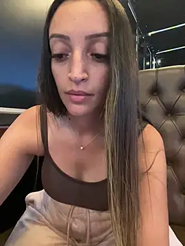 BelleRune online show from March 27, 7:48 pm