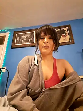 monalily online show from January 8, 12:27 am