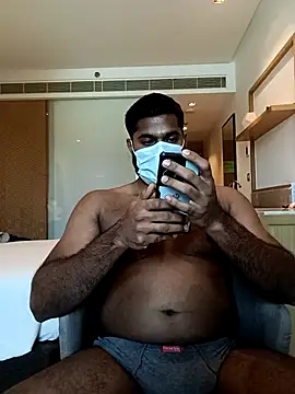 frolicme456 online show from December 17, 8:52 am