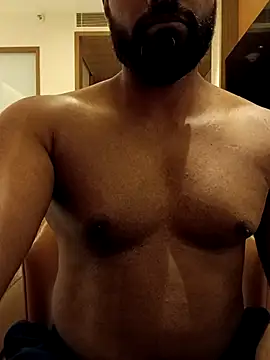 frolicme456 online show from April 19, 5:25 pm