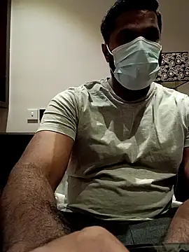 Snapshot of frolicme456 chatting on November 17, 1:59 pm frolicme456 online show from November 17, 1:59 pm